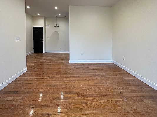 5th image of 32-84 38th St #2