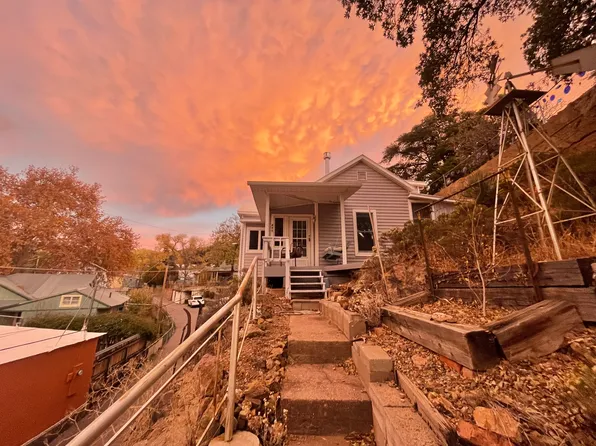 435 Mayer Ave, Bisbee, AZ 85603