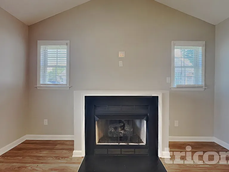 2112 Saponi Village Ct — Photo 2