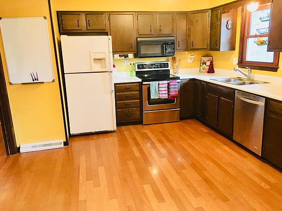 5th image of 518 E Rosehill St