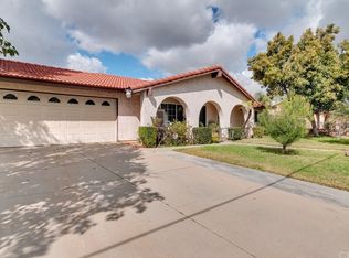 664 S Spruce Ave, Rialto, CA 92376