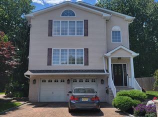 18 Meeker Ave FLOOR 2, Cranford, NJ 07016