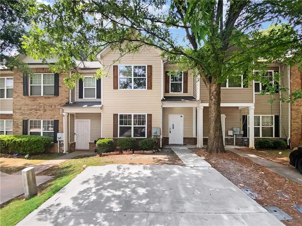 1748 Broad River Rd, College Park, GA 30349