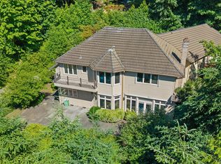 19401 SE 16th St, Sammamish, WA 98075