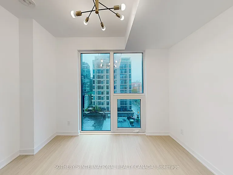 8 Wellesley St W #707 — Photo 25