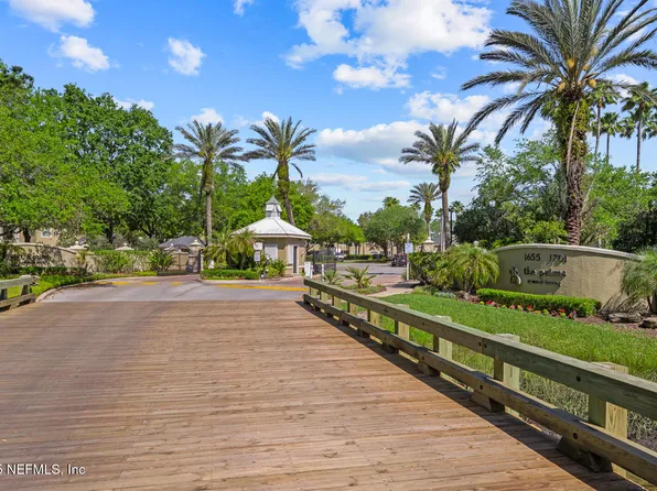 1655 THE GREENS Way #3321, Jacksonville Beach, FL 32250