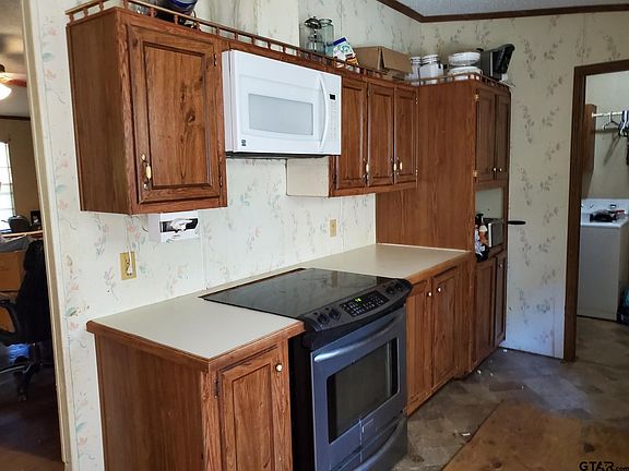3rd image of 7376 Brierwood Dr