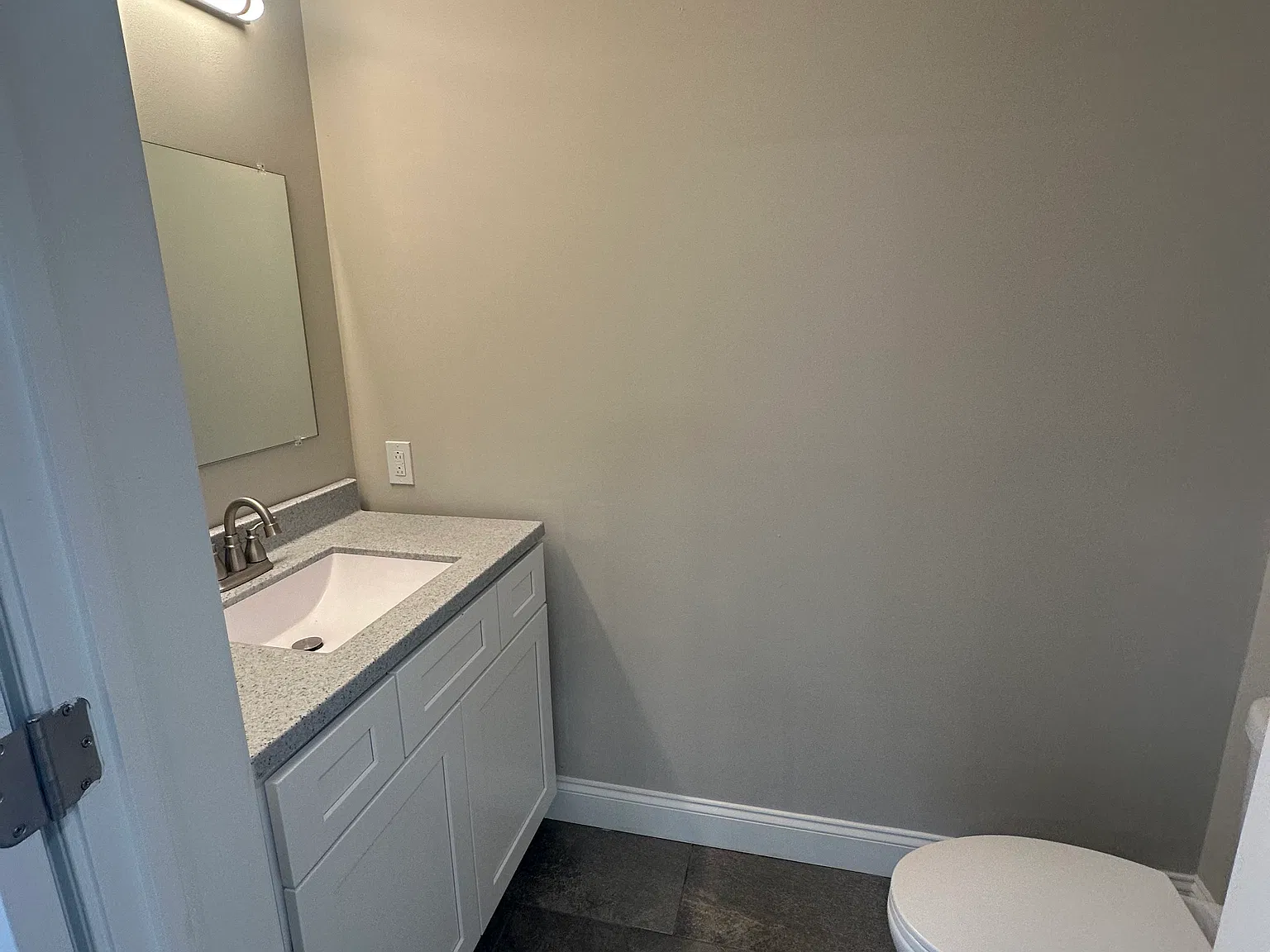 567 Dupont Rd — Photo 3