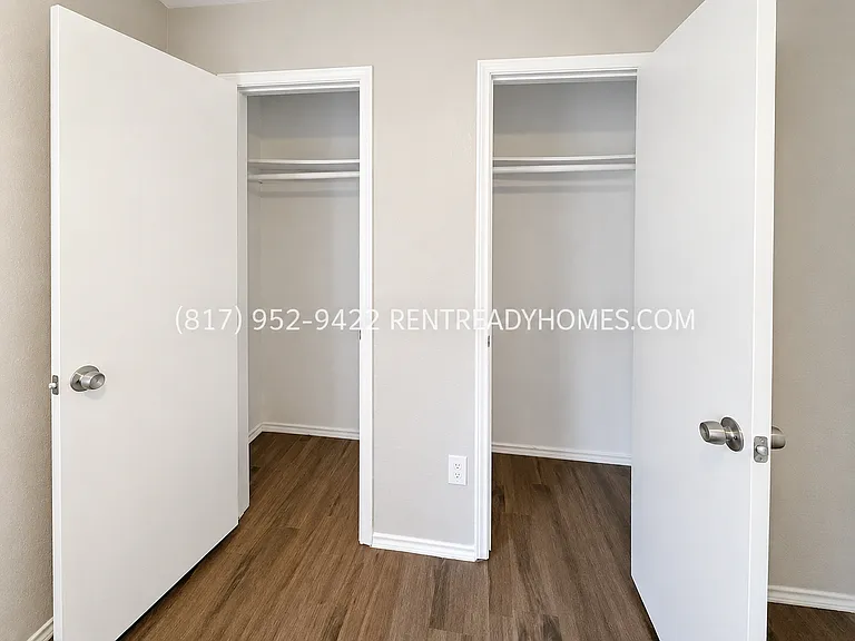 10308 Oak Branch Ln — Photo 5