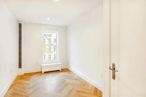 Rented by Corcoran | media 5