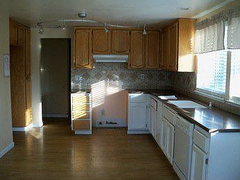 3rd image of 8172 Duncansby Ct