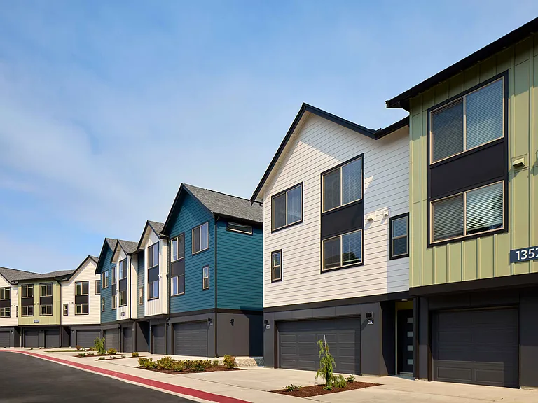 Embark At Uplands — Photo 17