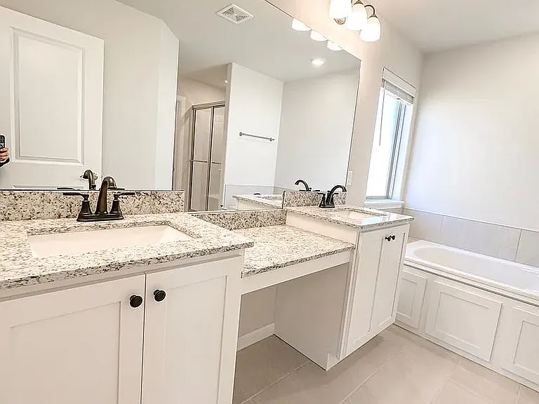 430 Willow Dr — Photo 16