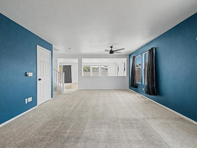 559 W Viola St — Photo 8