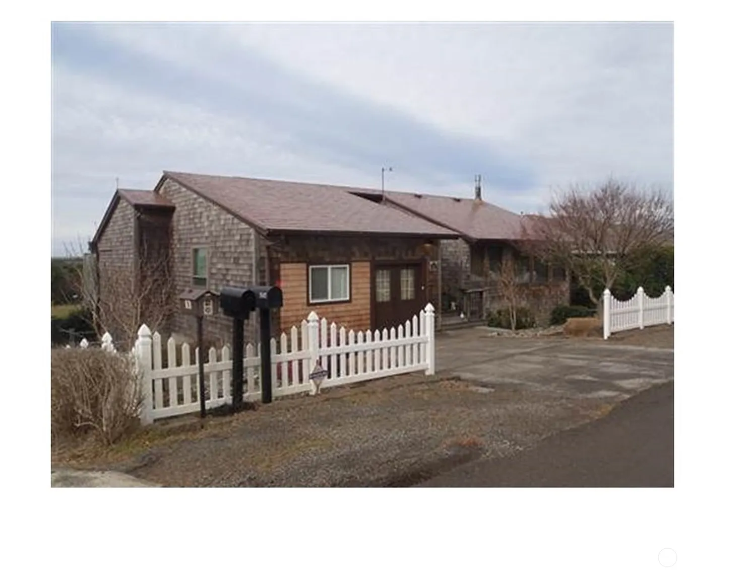 35409 J Place photo 1