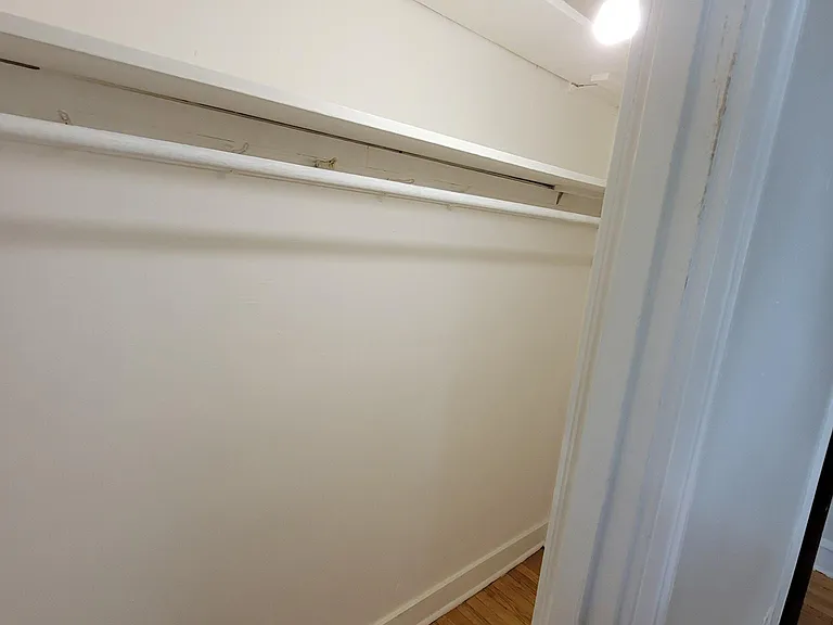 5658 N Christiana Ave #G — Photo 10