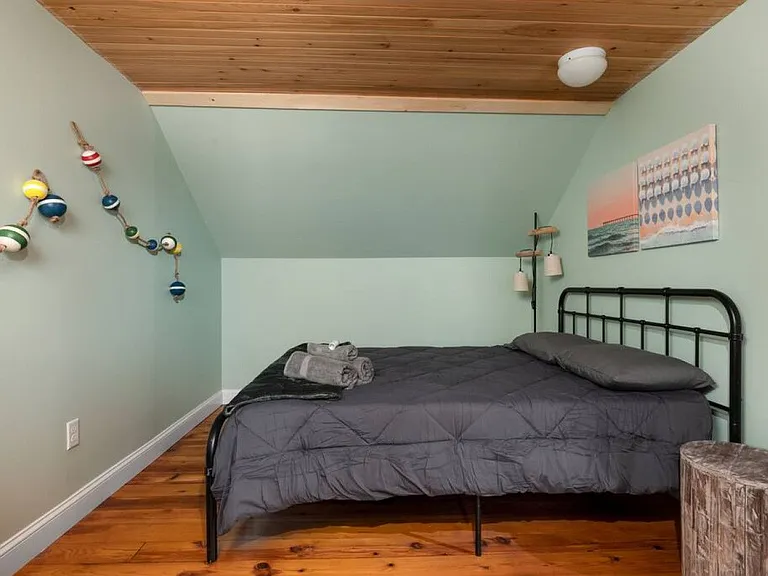 17 Tunis Ave #17 — Photo 24