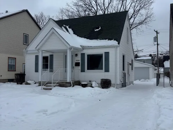 2026 Harwood Ave, Royal Oak, MI 48067