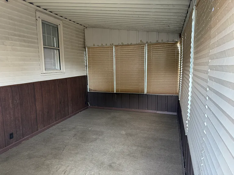 4112 Fulton Ave — Photo 8