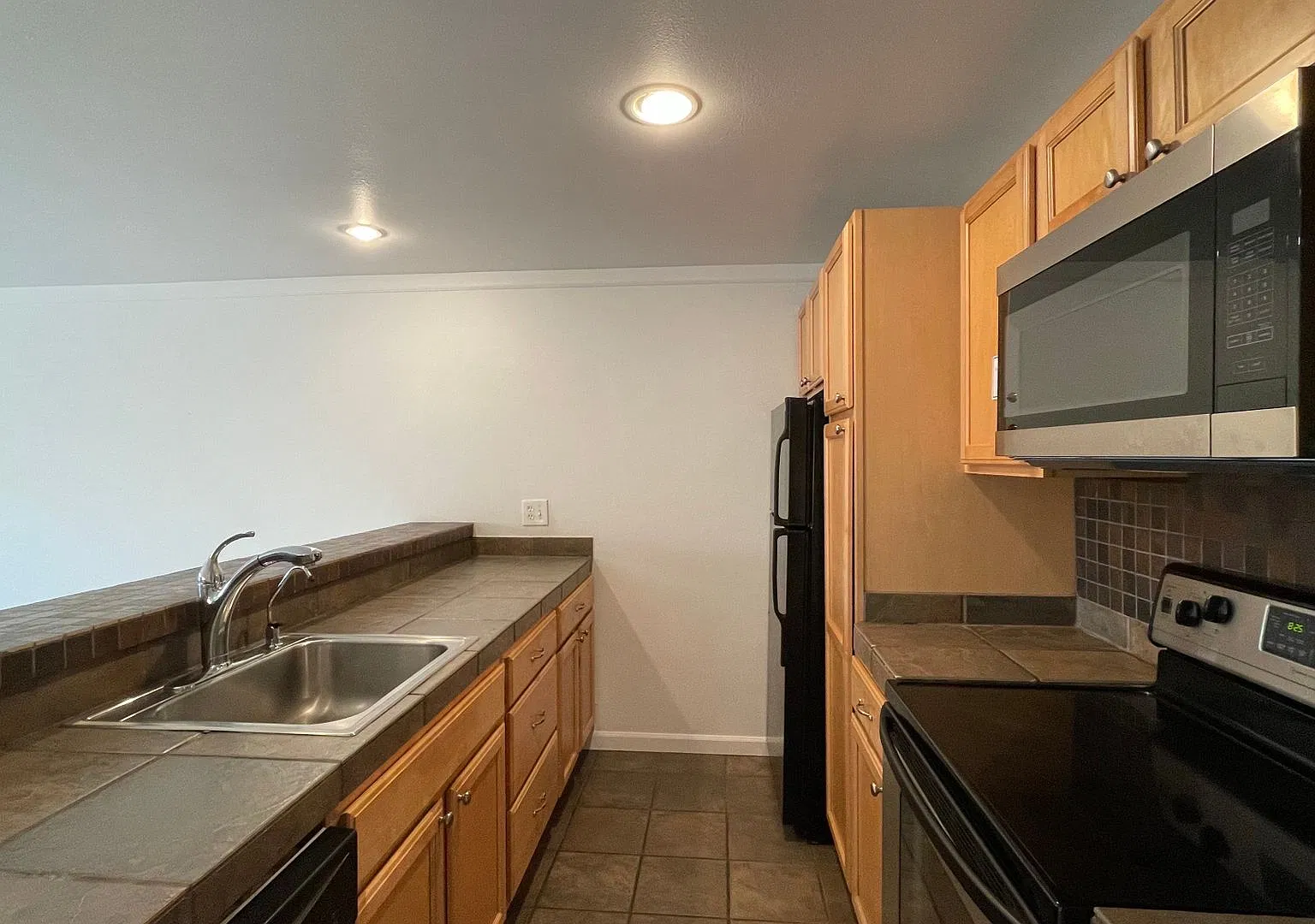 Liberty Lake Condo — Photo 2
