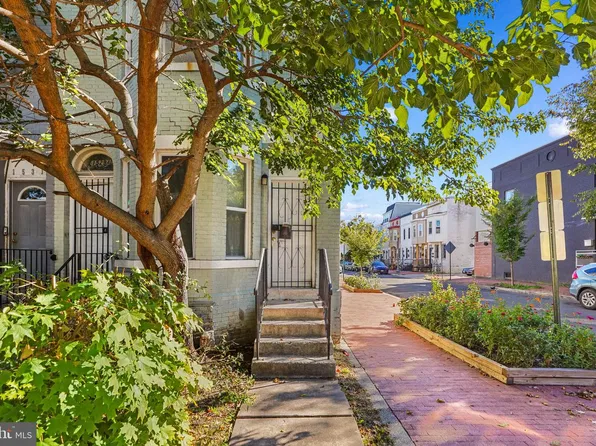 1529 3rd St NW, Washington, DC 20001