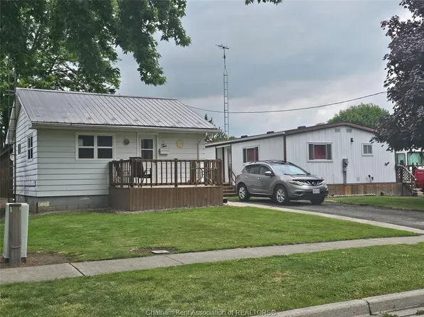 8 Henry St #8, Chatham Kent, ON N8A 1C3