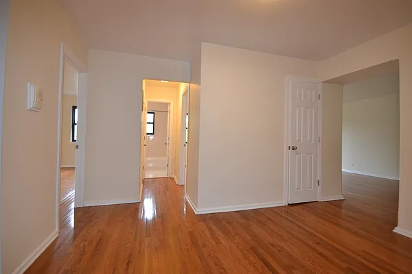 Rented by Silverstein Collection LLC  | media 2