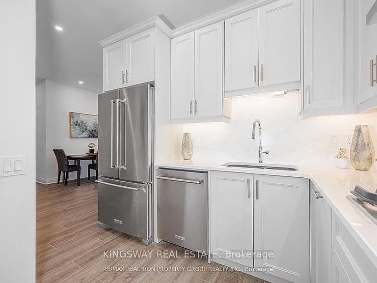 99 Louisa St S #218 — Photo 15