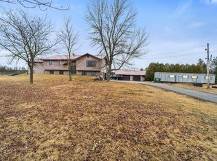 109 Main Rd, Passadumkeag, ME 04475