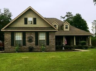 5640 Heatherton Rd, Milton, FL 32570