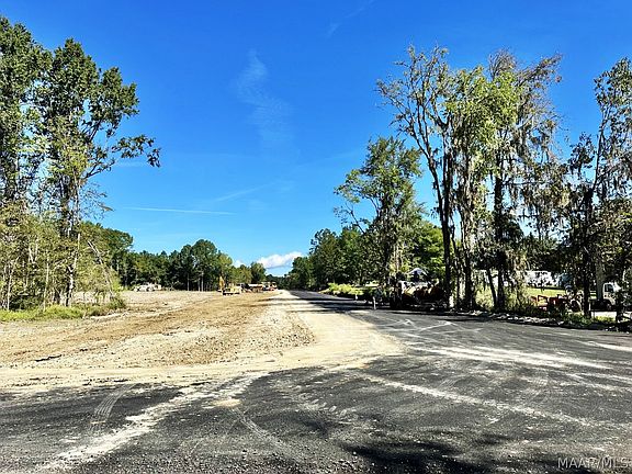 2nd image of 191 Avenue Of Learning