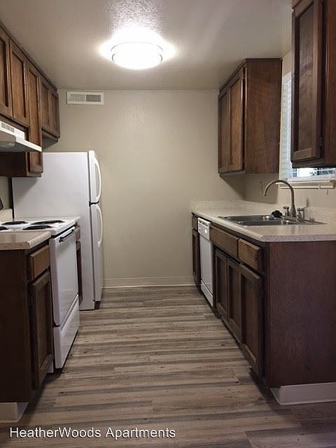 1st image of 1576 Heather Dr APT 117