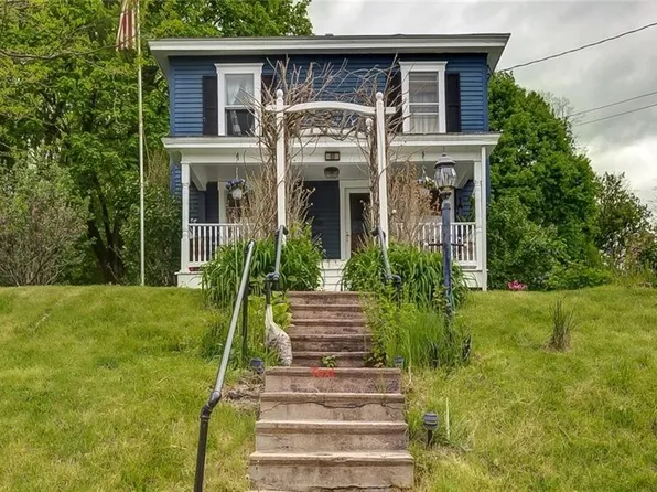 63 North St, Camillus, NY 13031