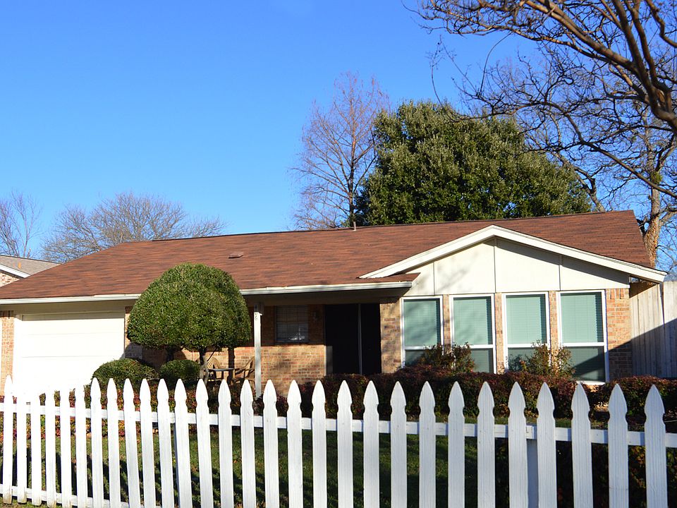 1st image of 406 Linda St