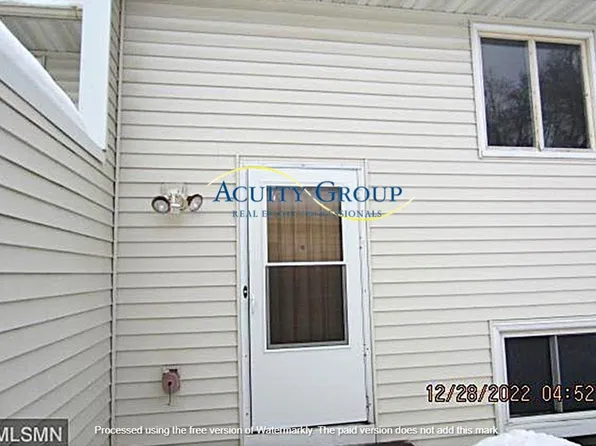 12114 Drake St NW, Coon Rapids, MN 55448