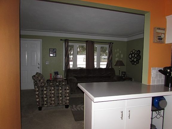 4th image of 1012 Pine St