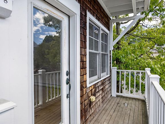 3rd image of 34 Conwell Street UNIT 1