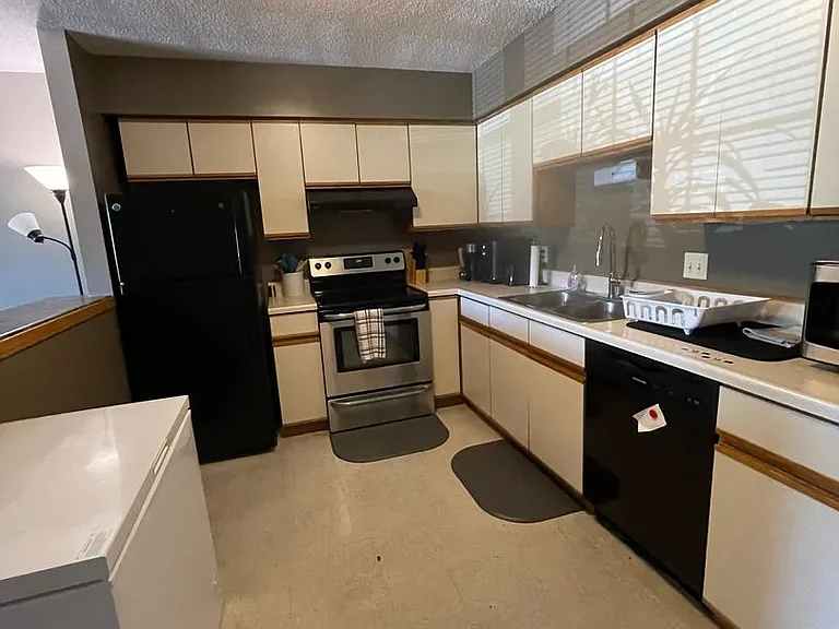 2534 Candle Crest Cir — Photo 5