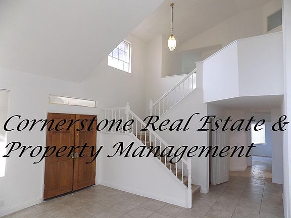 3rd image of 10190 Caribou Cir