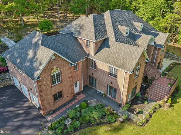 3632 Burkins Rd, Street, MD 21154