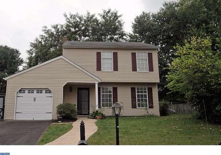 1st image of 17 Windemere Ct