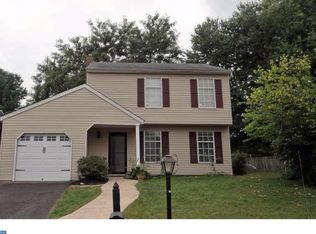 17 Windemere Ct, Downingtown, PA 19335