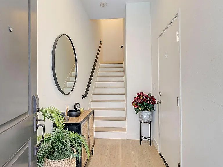 1st image of 3850 W Kent Ave Unit 1