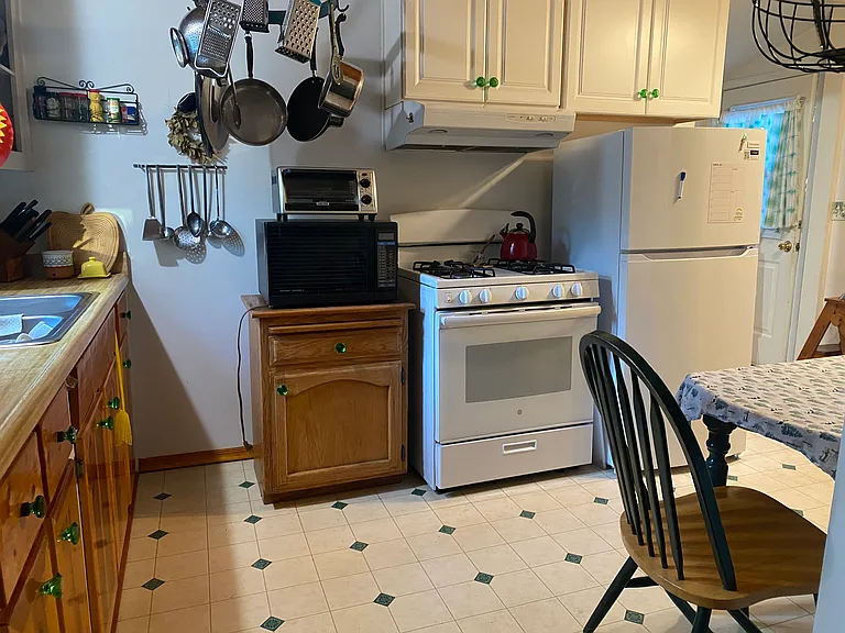 22325 J St — Photo 4