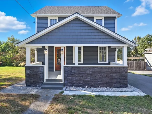 287 Rochester St, Avon, NY 14414