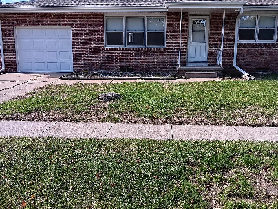 1305 N Clarkson St #1305