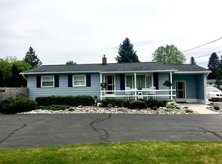 3402 E Maple Ave, Flint, MI 48507