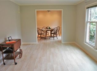 2102 Red Forest Rd, Greensboro, NC 27410