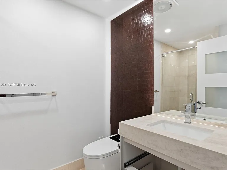 17875 Collins Ave #705 — Photo 2
