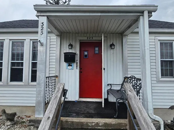 325 N 4th St, Danville, KY 40422